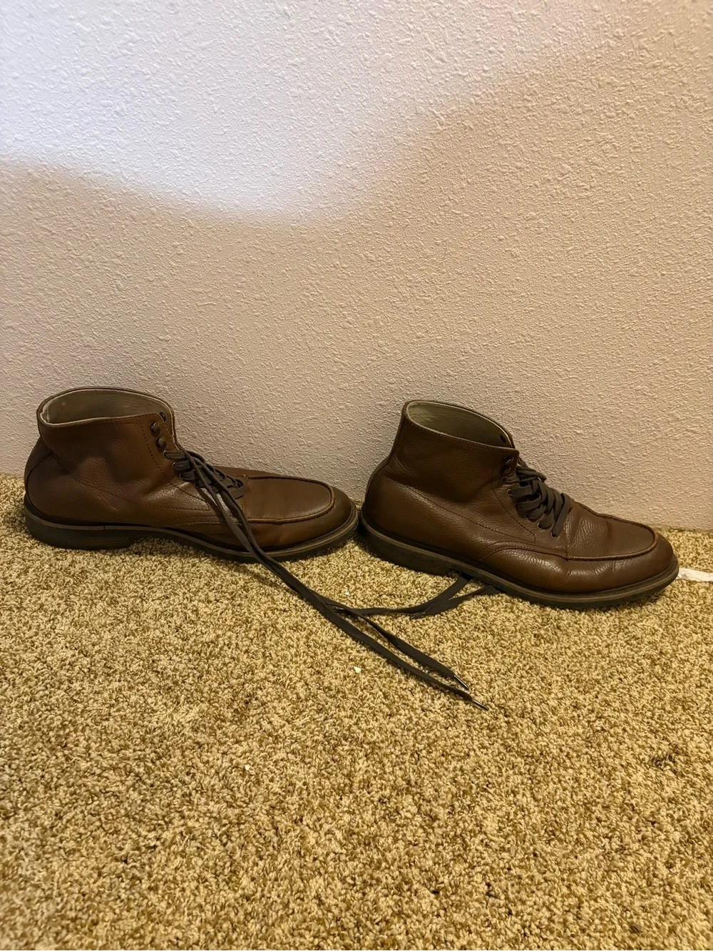 Banana Republic Brown Leather Chukka Boots Men’s Size 11